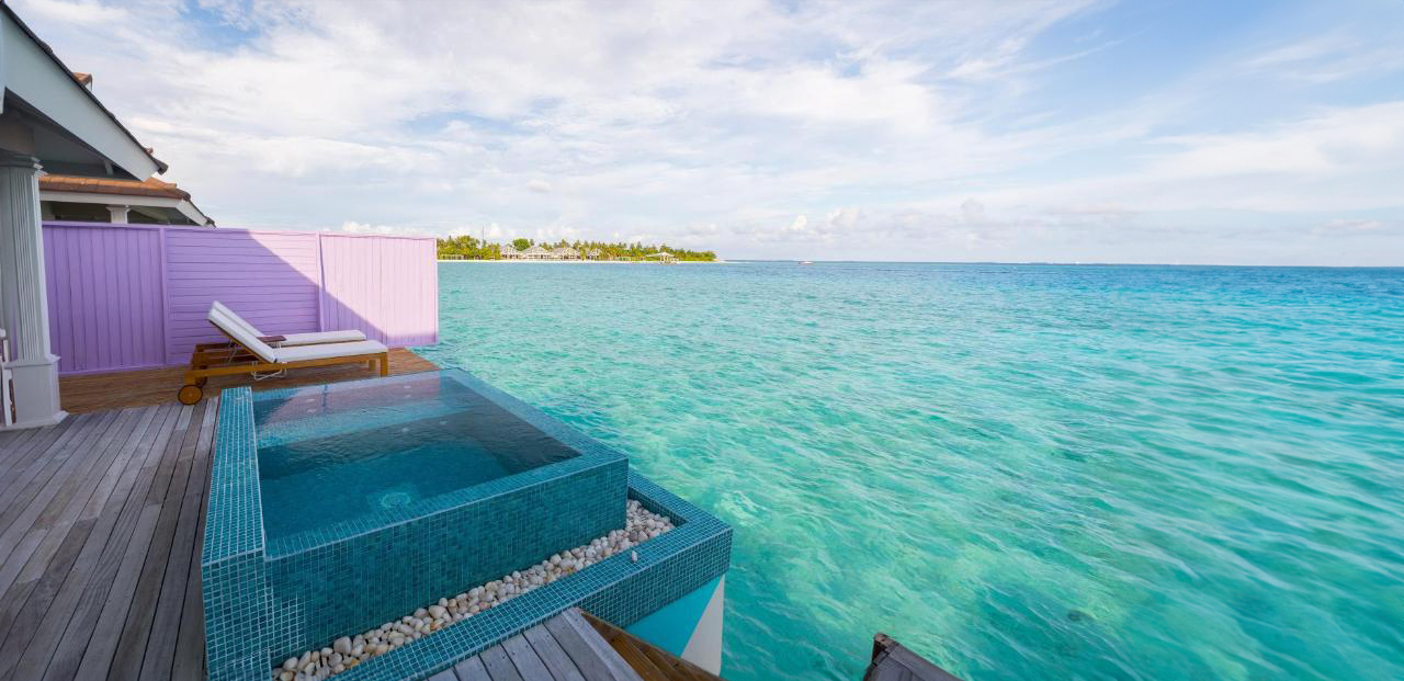 The Standard Huruvalhi Maldives - Lagoon Overwater Villa with Pool 24/25