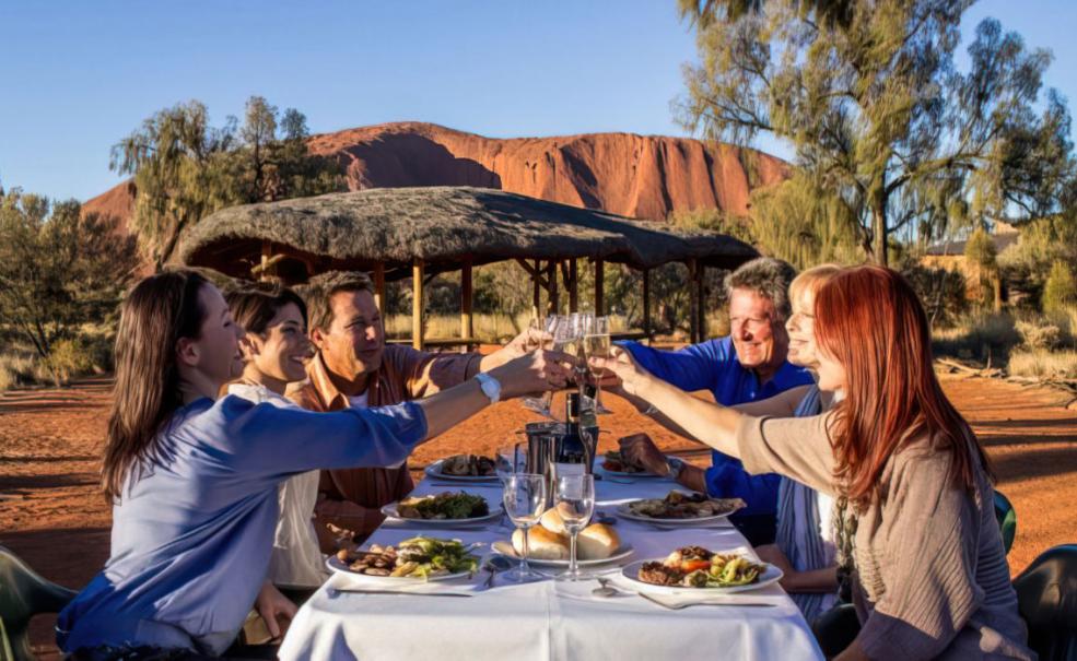 Uluru Sacred Sites & Sunset with BBQ Dinner, Beckenham