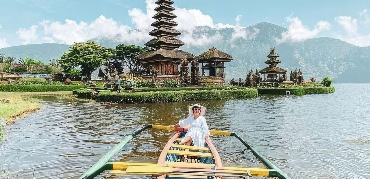 Full-Day Simple Bali Ratu Anom Private Tour