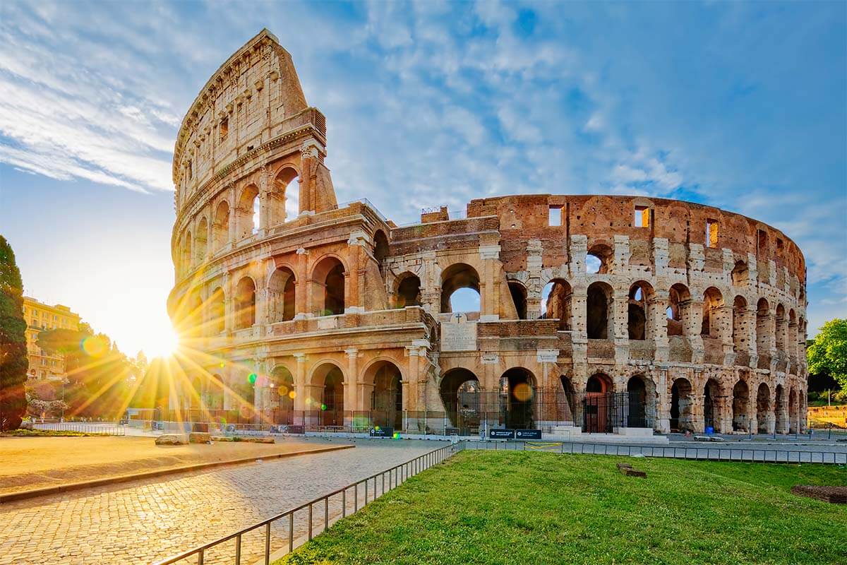 Colosseum-tickets-tours-and-different-levels-explained